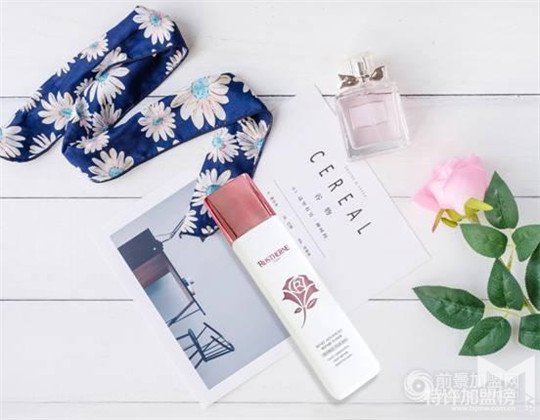 敏感肌修復(fù)肌底液｜小仙女的素顏肌密，芮思琳