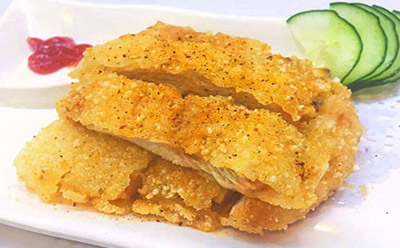 選擇炸雞店加盟焱皇雞排怎么樣，小本生意輕松賺錢