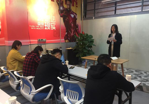 皇家迪智尼兒童玩具加盟總部培訓(xùn)營今日開辦