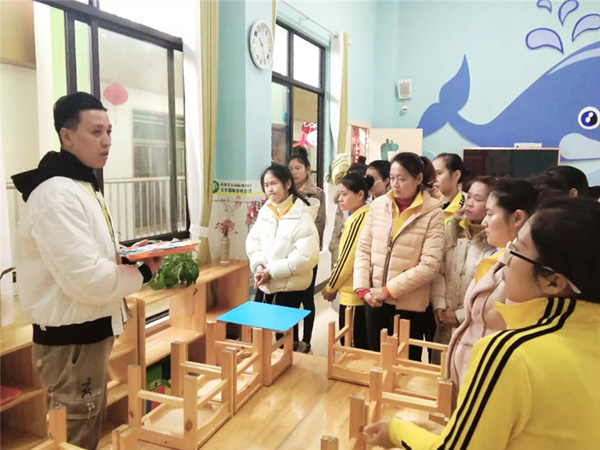 李園長巡園,貴港艾樂幼兒園 帶來各種知識干貨