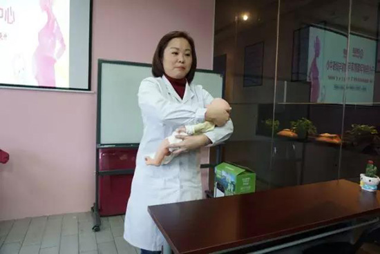 孕期教育包括哪些？開心媽咪孕期教育怎么樣<
