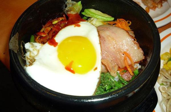 加盟美石記石鍋拌飯?jiān)趺礃樱块_店優(yōu)勢(shì)有什么?