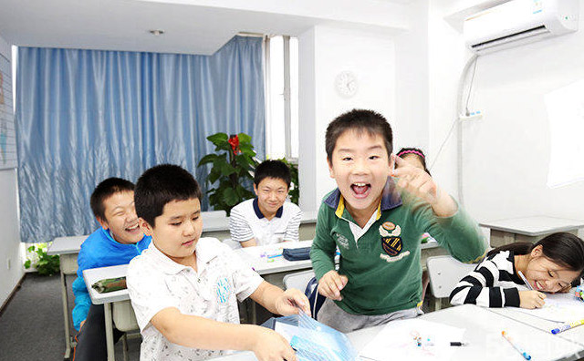 U腦教育加盟怎么樣？右腦專業訓練連鎖機構