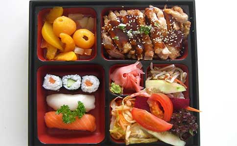 小本生意做什么好?加盟鄉村基快餐本小利厚