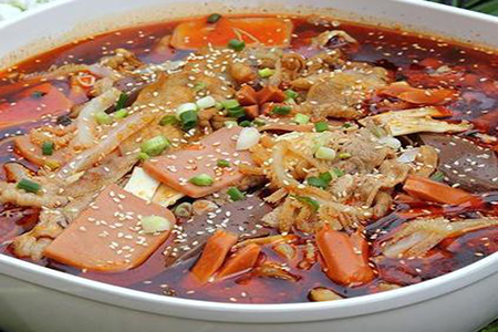 小成都冒菜加盟門店 如何提升顧客消費(fèi)