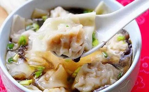 特色小吃加盟哪個(gè)好？?jī)?yōu)選推薦里手餛飩加盟-致富好項(xiàng)目