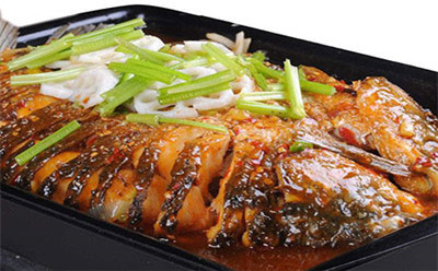 臻品美食精益求精:原碳烤魚(yú)傲立于特色餐飲市場(chǎng)!