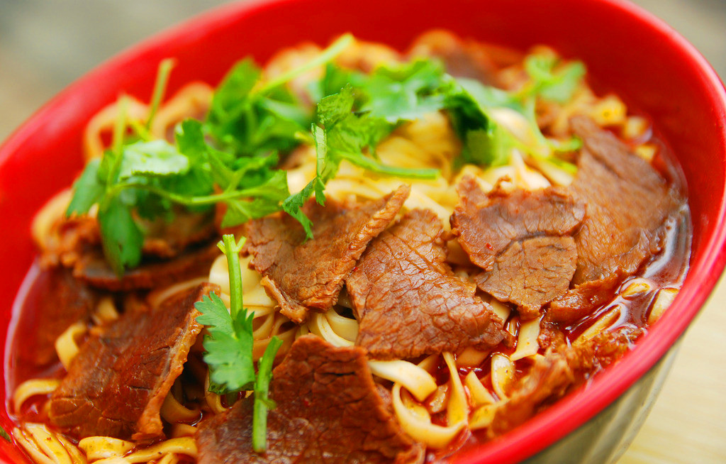 【新農(nóng)牛肉面】加盟詳情介紹 經(jīng)典美食供應(yīng)商