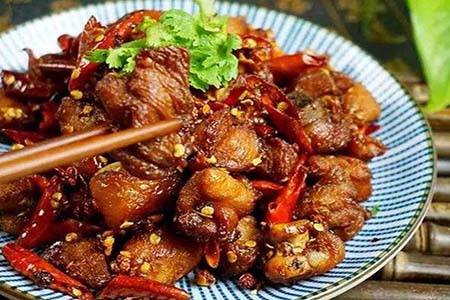 川香辣子雞加盟 操作簡單四季攬客輕松開店