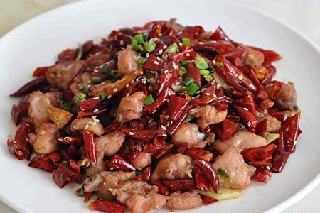 開店加盟川香辣子雞怎么樣?優(yōu)勢巨大操作簡單好項(xiàng)目