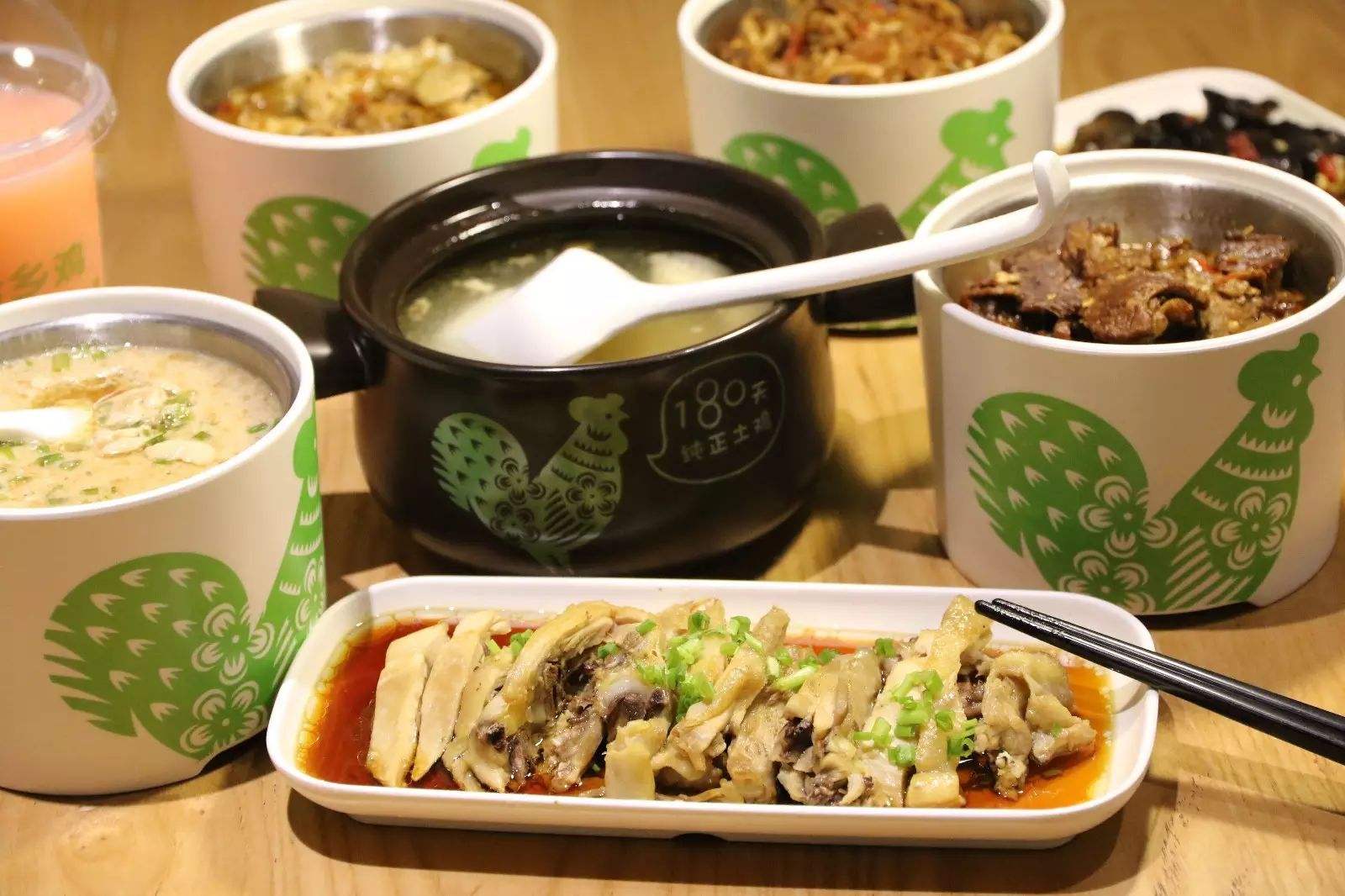 老鄉(xiāng)雞加盟費多少?加盟老鄉(xiāng)雞需要什么條件?